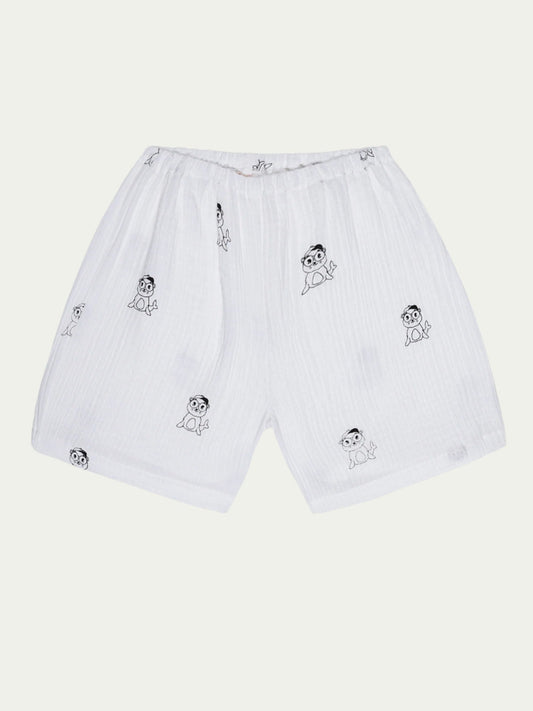 Back view of white organic cotton baby shorts with seal print – soft, breathable, and eco-friendly, designed for babies aged 0-3 years by Ray&Baby.